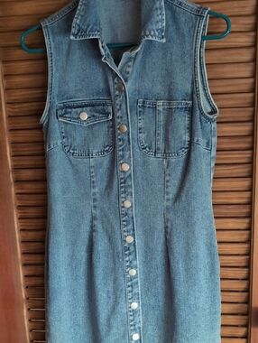 Sleeveless Denim Midi Dress - Light Blue